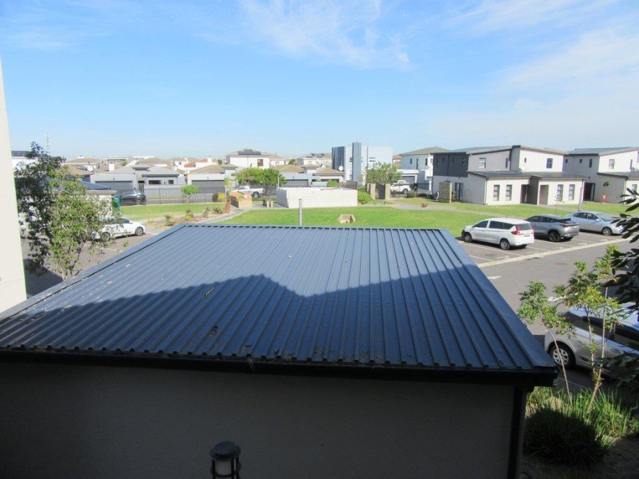 2 Bedroom Property for Sale in Parklands North Western Cape
